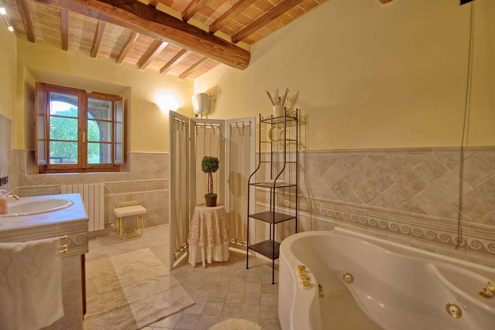 Villa Rachele Casole d'Elsa Exterior photo